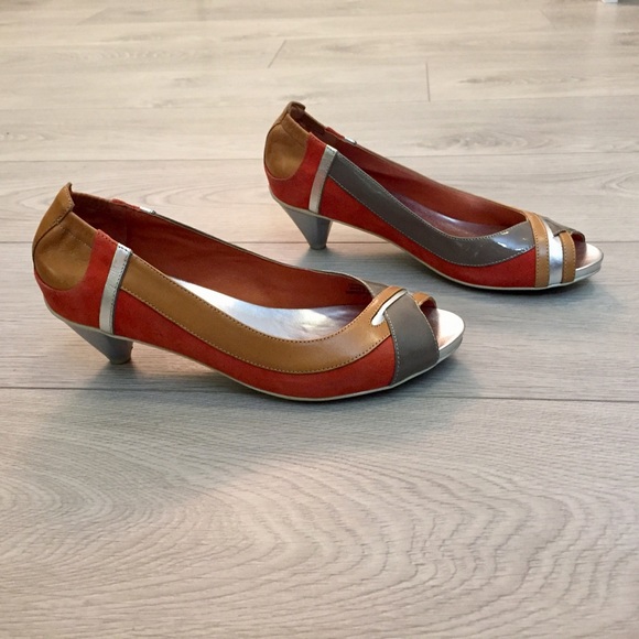 Cute Multicolored Leather Peep Toe Shoes - Picture 2 of 3